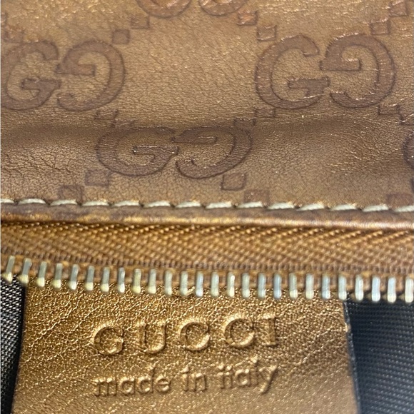 56. Gucci Gold Metallic Key Pouch sima coin case interlocking GG Made in Italy - Picture 8 of 10